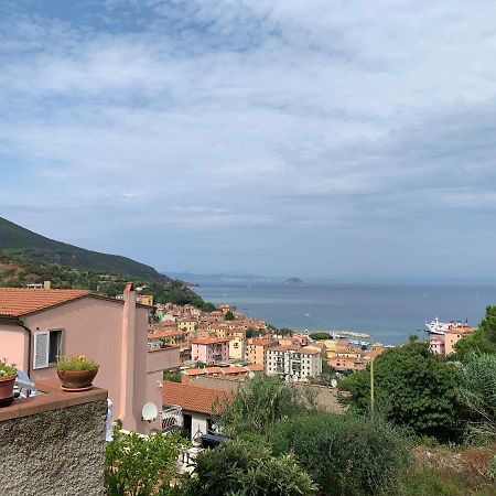 Panoramica Del Porticciolo Leilighet Rio Marina Eksteriør bilde